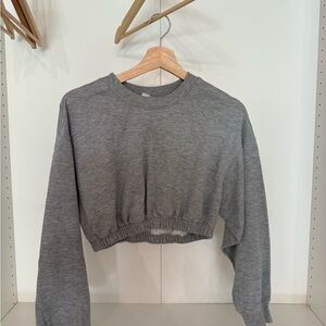 Alo cropped sweater